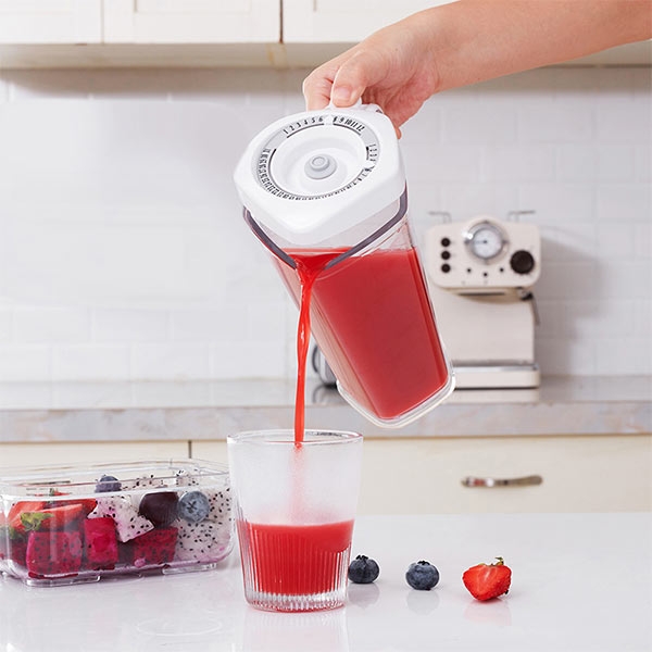 Vacuum Seal Pitcher